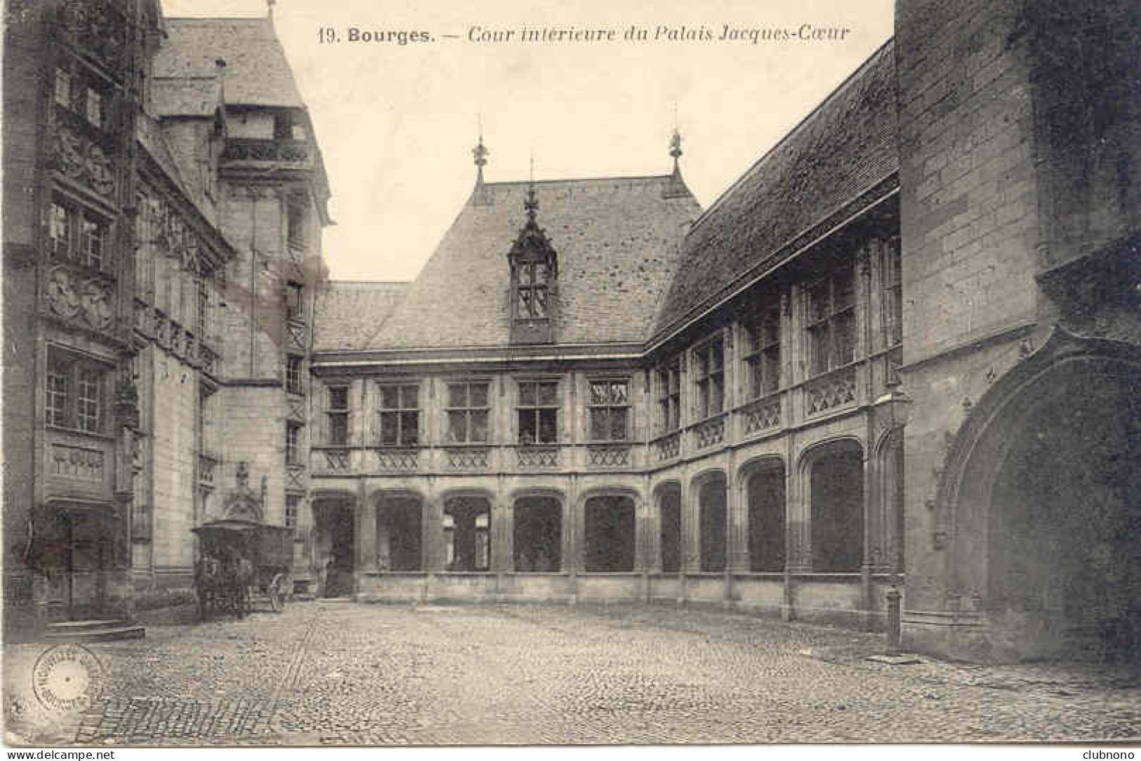 CPA - BOURGES - PALAIS JACQUES COEUR - COUR INTERIEURE - Bourges