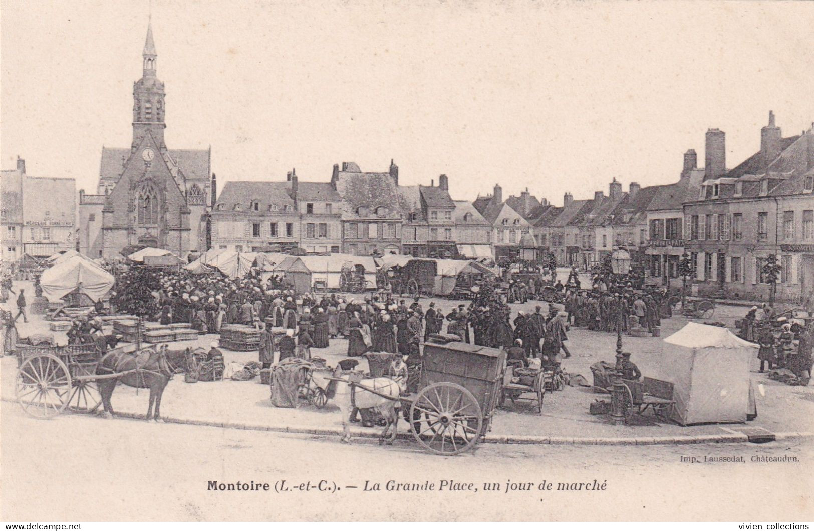 Montoire (41 Loir Et Cher) La Grande Place Un Jour De Marché - édit. Laussedat Carte Précurseur - Montoire-sur-le-Loir
