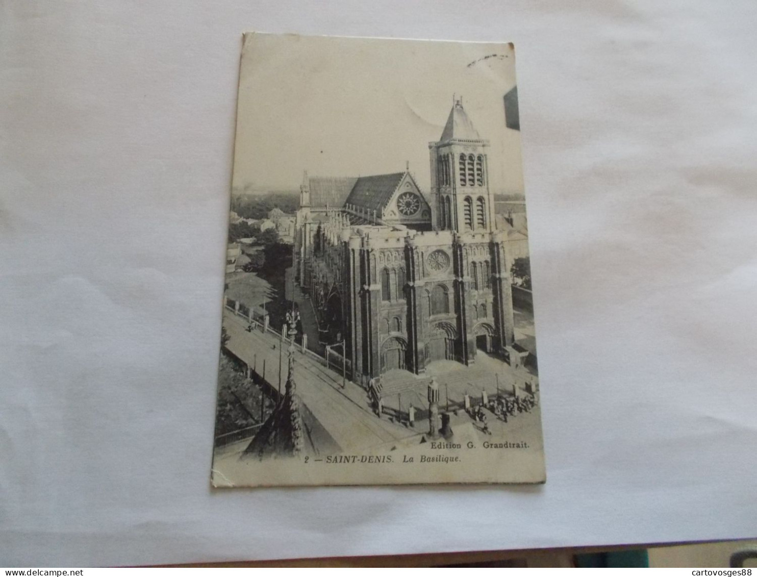 SAINT DENIS ( 93 Seine Saint Denis ) LA BASILIQUE  BELLE VUE ANIMEES  1915 - Saint Denis