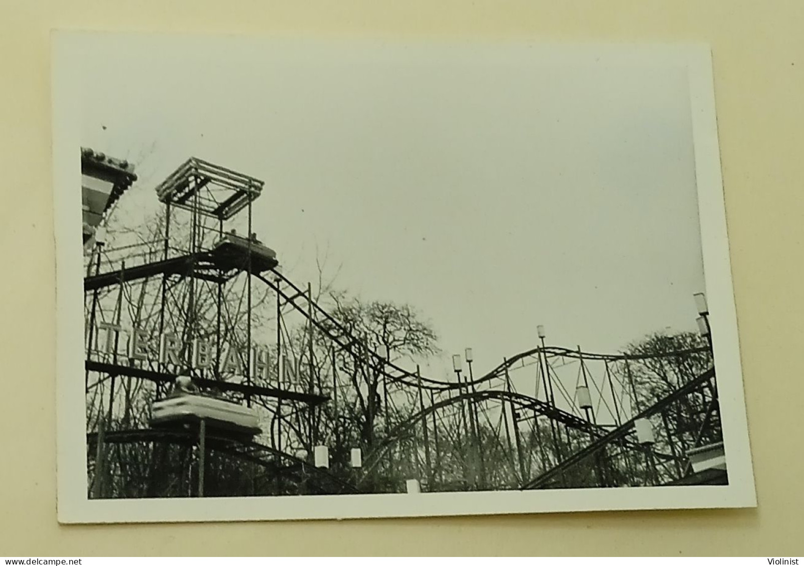 Germany-In Luna Park, Photo....Berlin - Lieux