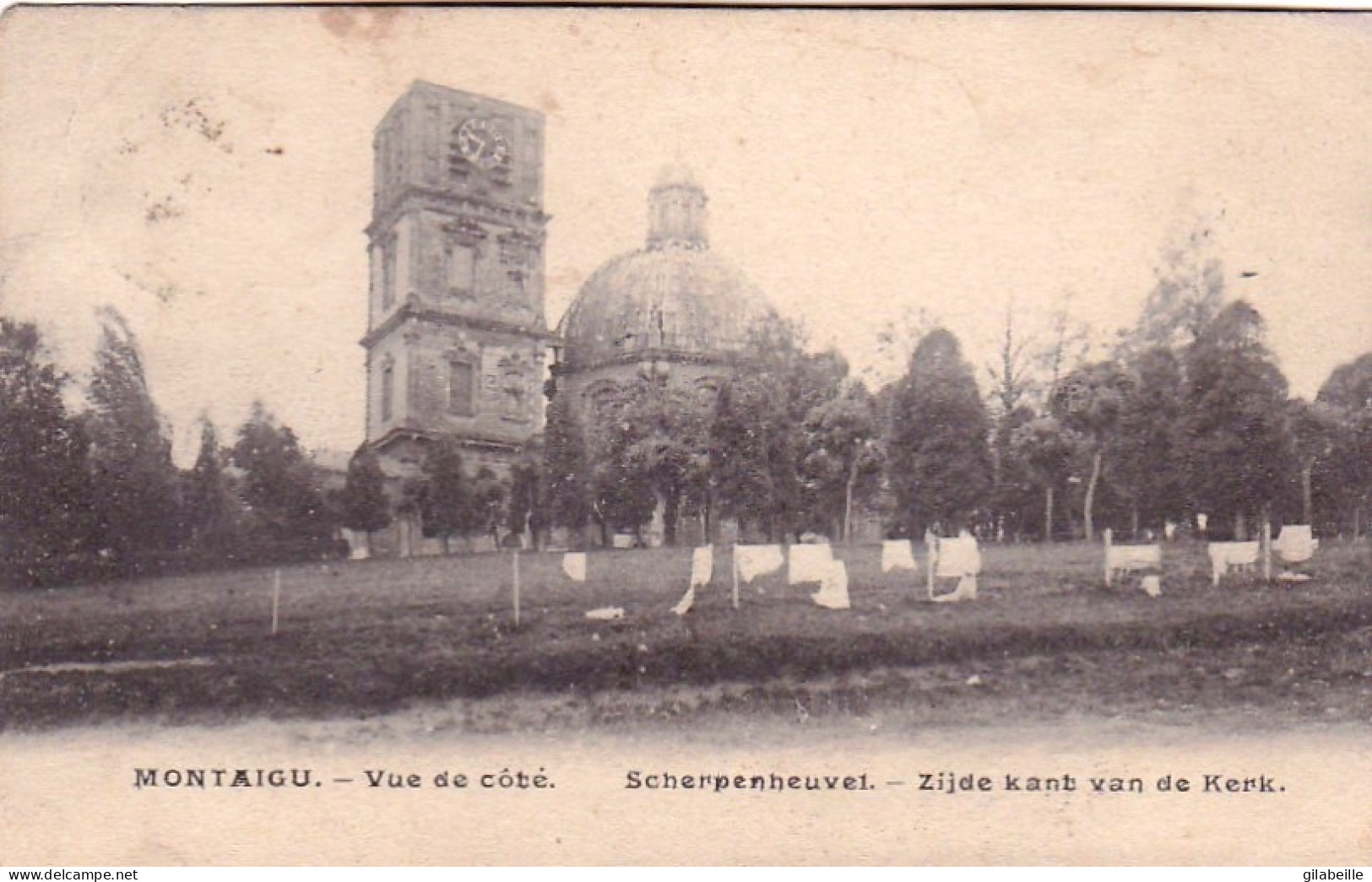 MONTAIGU - SCHERPENHEUVEL -   Vue De Coté - Zijde Kant Van De Kerk - Scherpenheuvel-Zichem