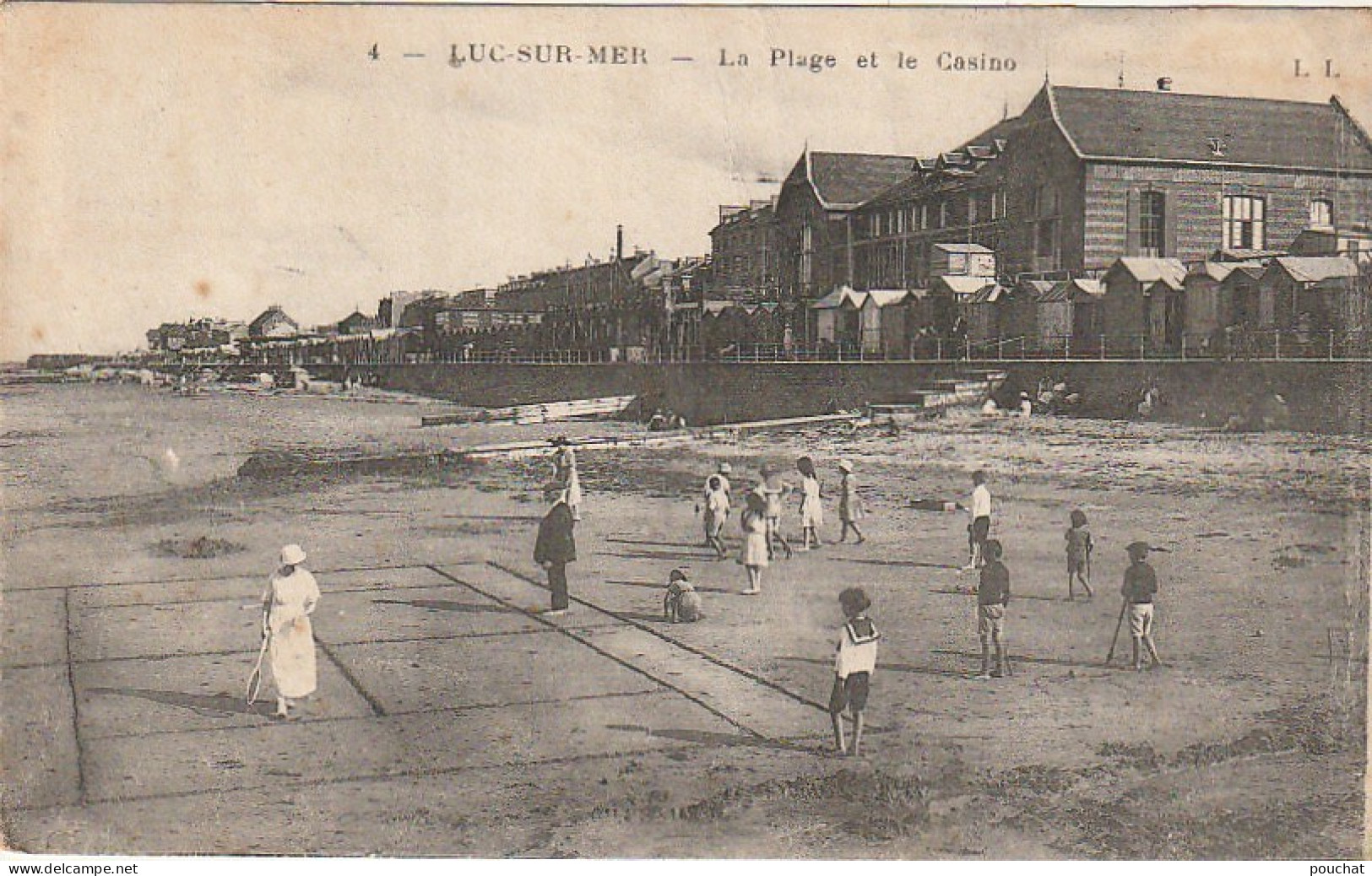 XU 7-(14) LUC SUR MER - LA PLAGE ET LE CASINO - ANIMATION - ENFANTS - PARTIE DE VOLANT - 2 SCANS - Luc Sur Mer