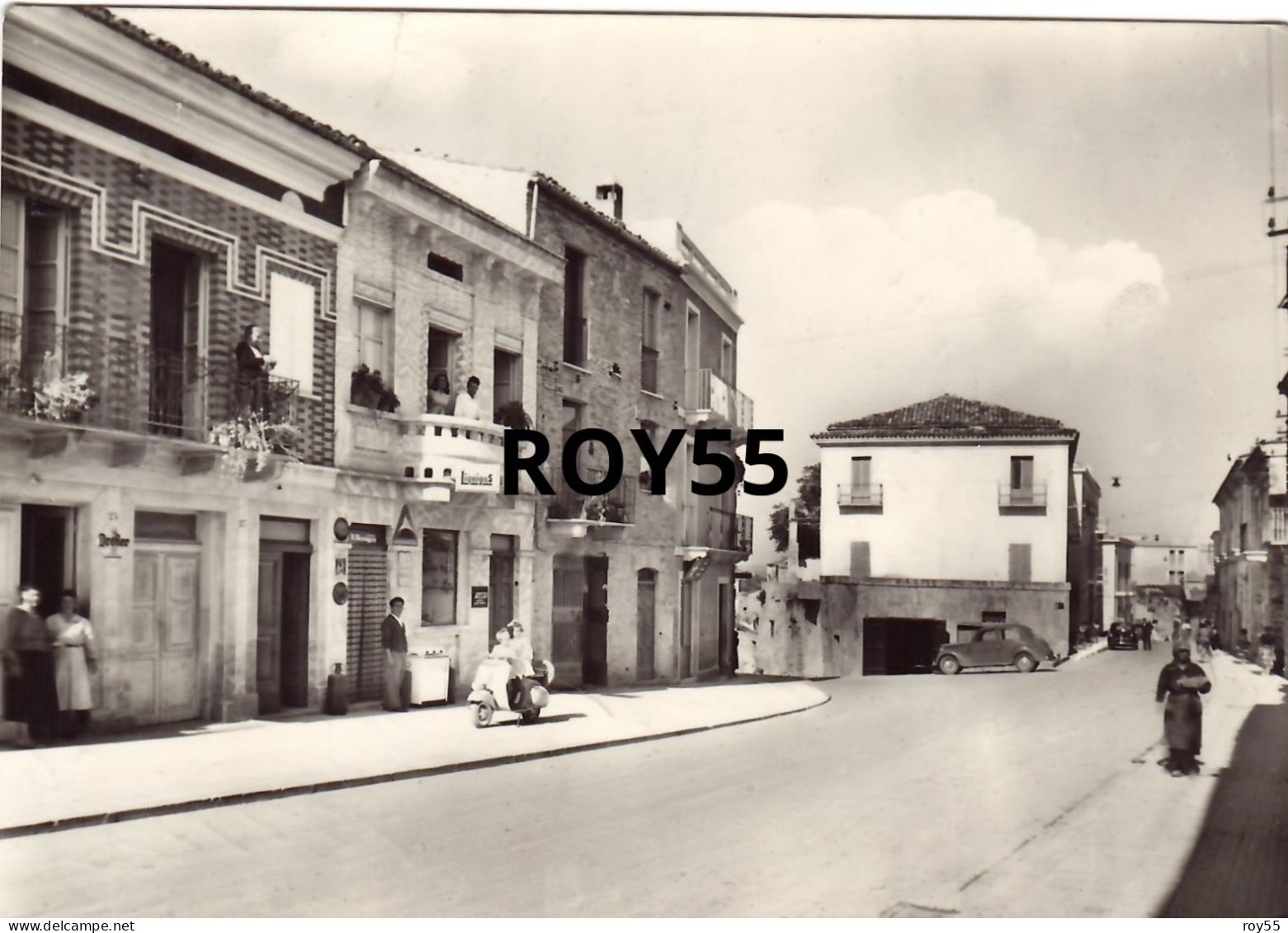 Abruzzo-chieti-tollo Via Roma E Via Vittorio Veneto Bella E Animatissima Veduta Anni 50 - Autres & Non Classés