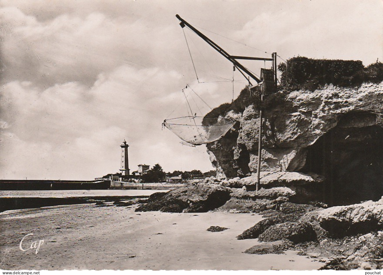 XU 13-(17) SAINT GEORGES DE DIDONNE - PHARE ET ROCHERS - FILET, CARRELET - 2 SCANS - Saint-Georges-de-Didonne