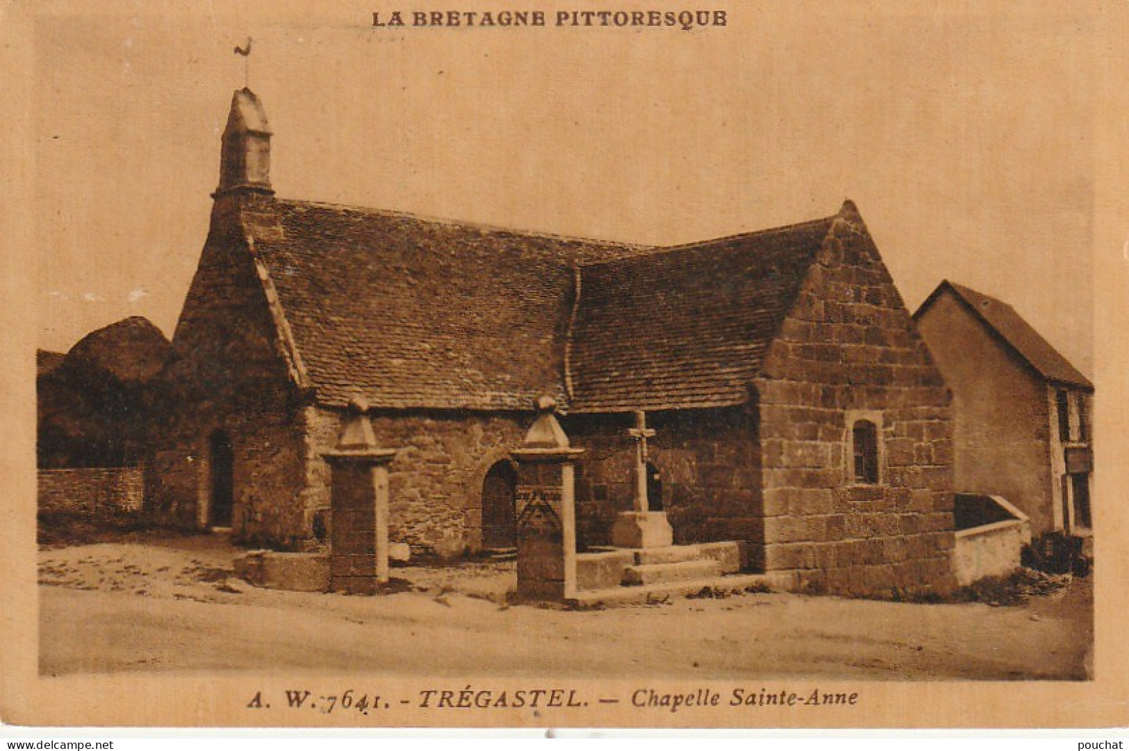 XU 19-(22) TREGASTEL - CHAPELLE SAINTE ANNE - 2 SCANS - Trégastel