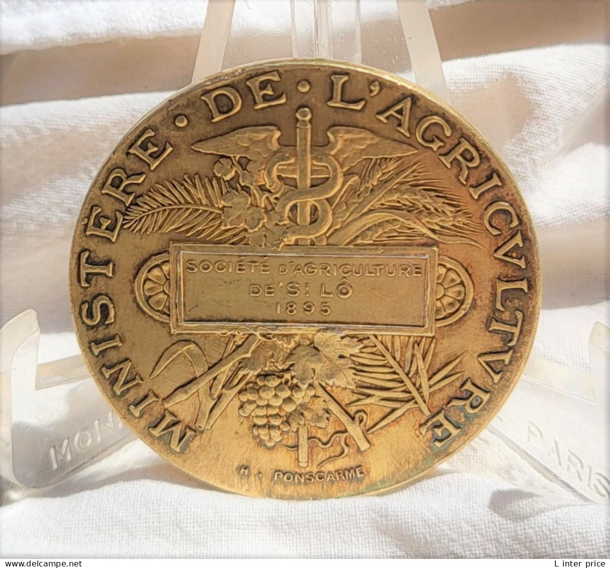 Ancienne Médaille En Argent Massif Dorée Ministère De L'Agriculture Pour St-Lô - 1895 - Professionnels / De Société