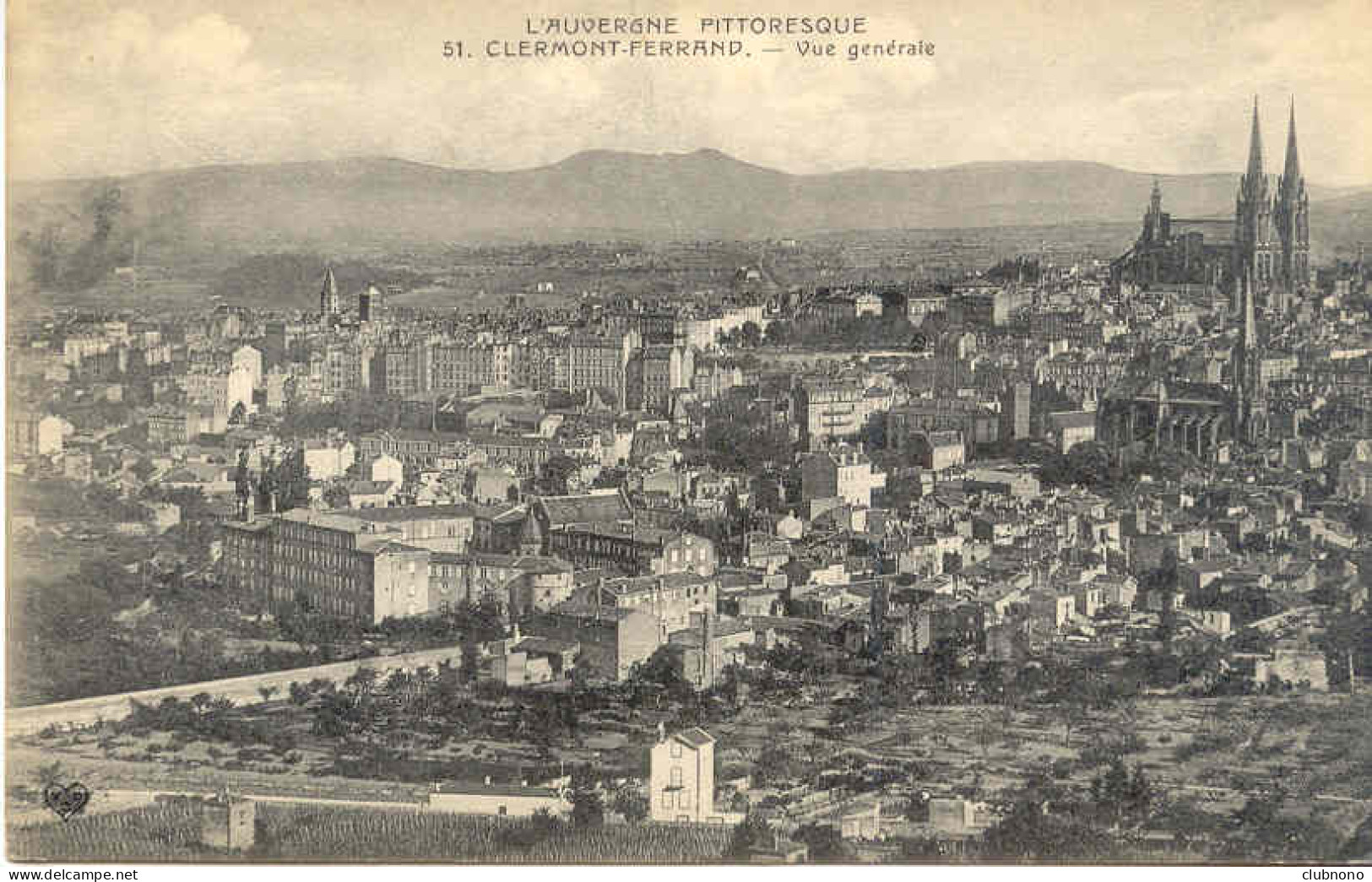 CPA - CLERMONT-FERRAND - VUE GENERALE - Clermont Ferrand