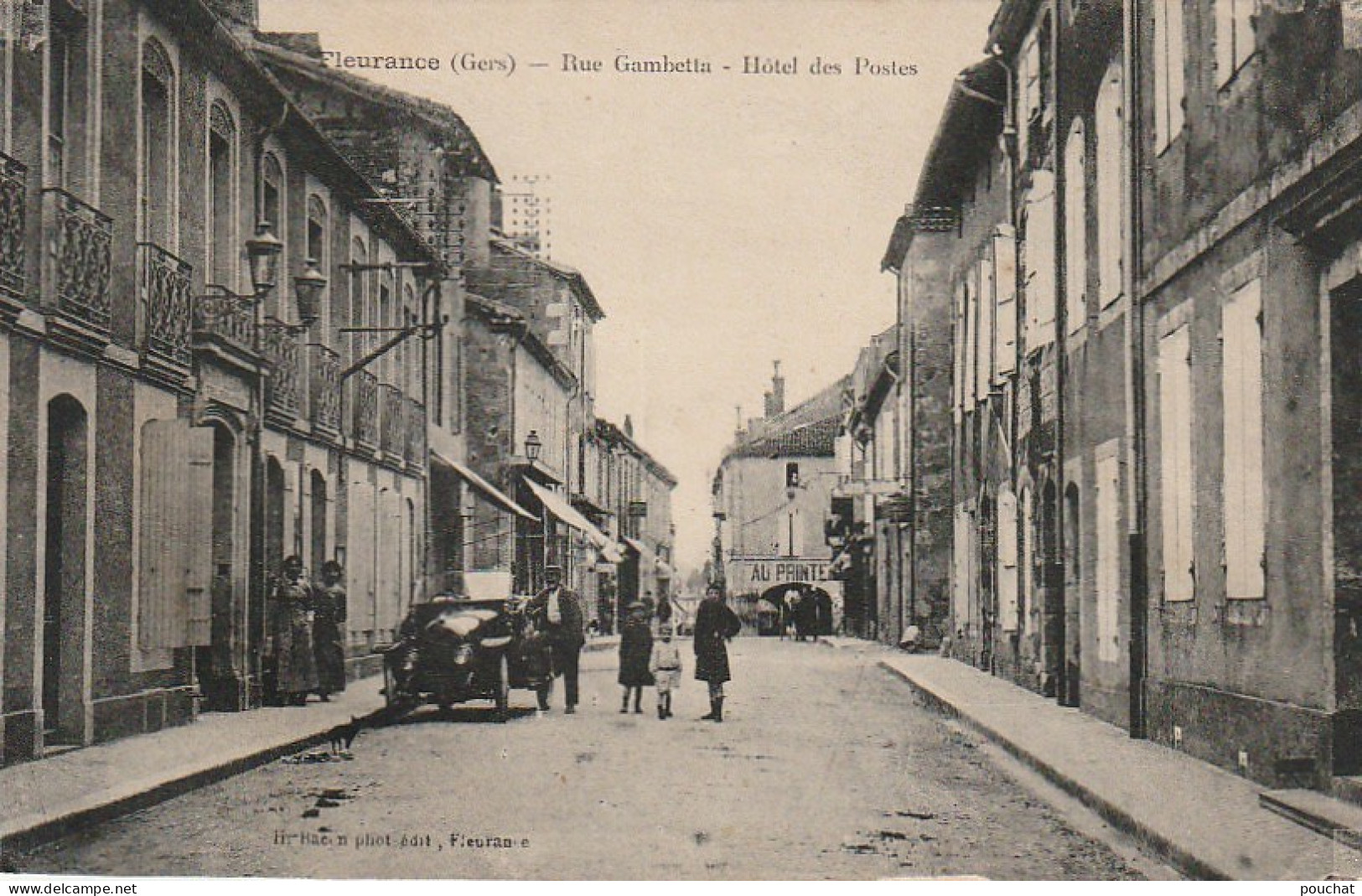 YO 12-(32) FLEURANCE - RUE GAMBETTA - HOTEL DES POSTES - ANIMATION - AUTOMOBILE - PHOT. EDIT. BACON , FLEURANCE - Fleurance