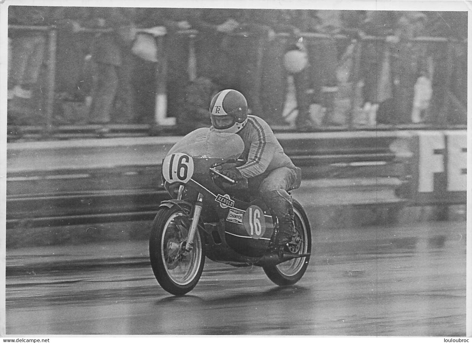 PILOTE  MOTO  TONY RUTTER COURSE ANNEE 1974 YAMAHA 350CC  RACE OF THE YEAR PHOTO DE PRESSE ORIGINALE 18X13CM - Sports