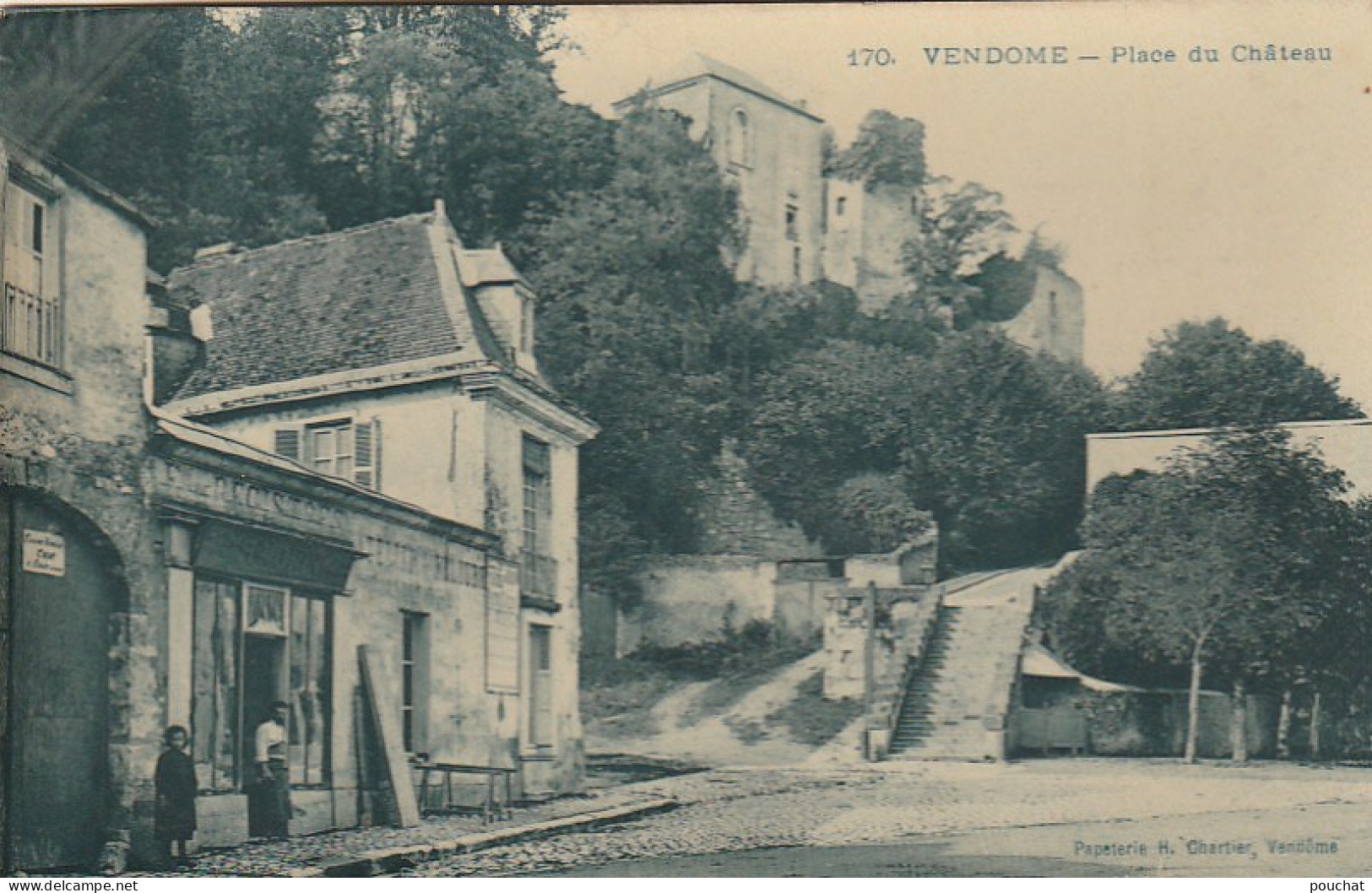 YO 24-(41) VENDOME - PLACE DU CHATEAU - ATELIER DE RELIURE - ANIMATION - ARTISAN - 2 SCANS - Vendome