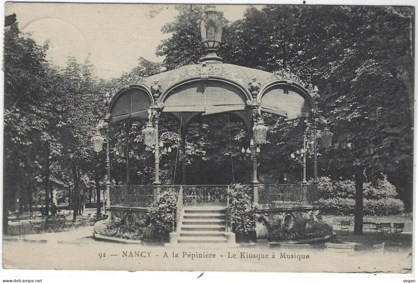 NANCY  LE KIOSQUE A MUSIQUE - Nancy