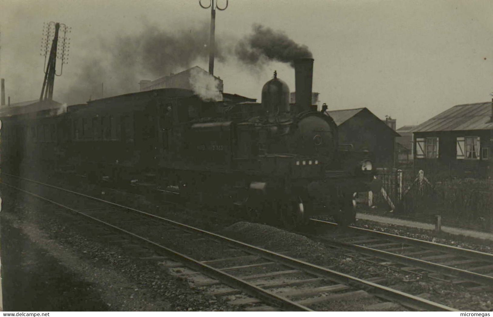 Locomotive à Identifier - Photo L. Hermann - Trains