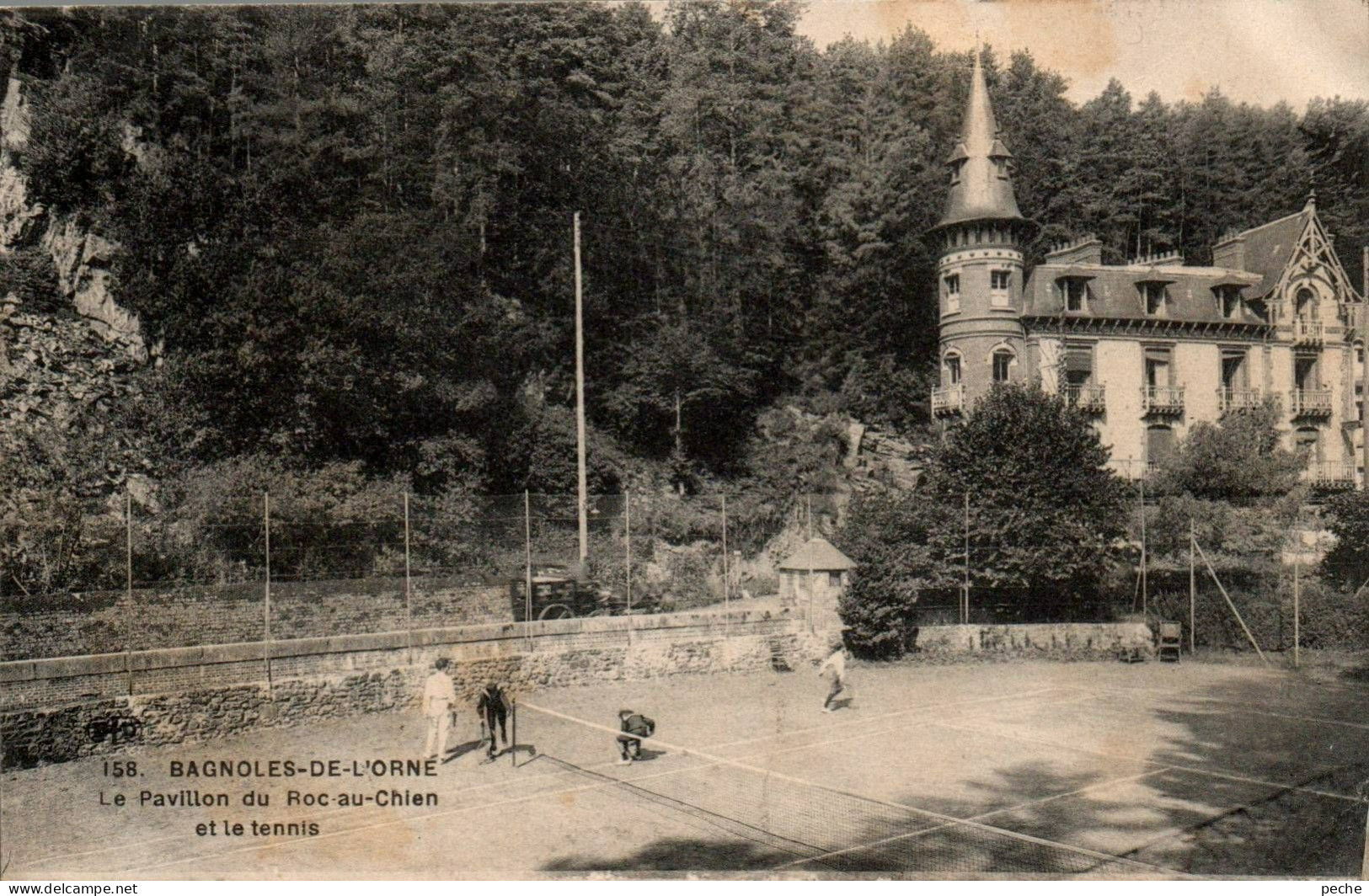 N°1461 W -cpa Bagnoles De L'Orne -le Tennis- Le Pavillon Du Roc Au Chien- - Tennis