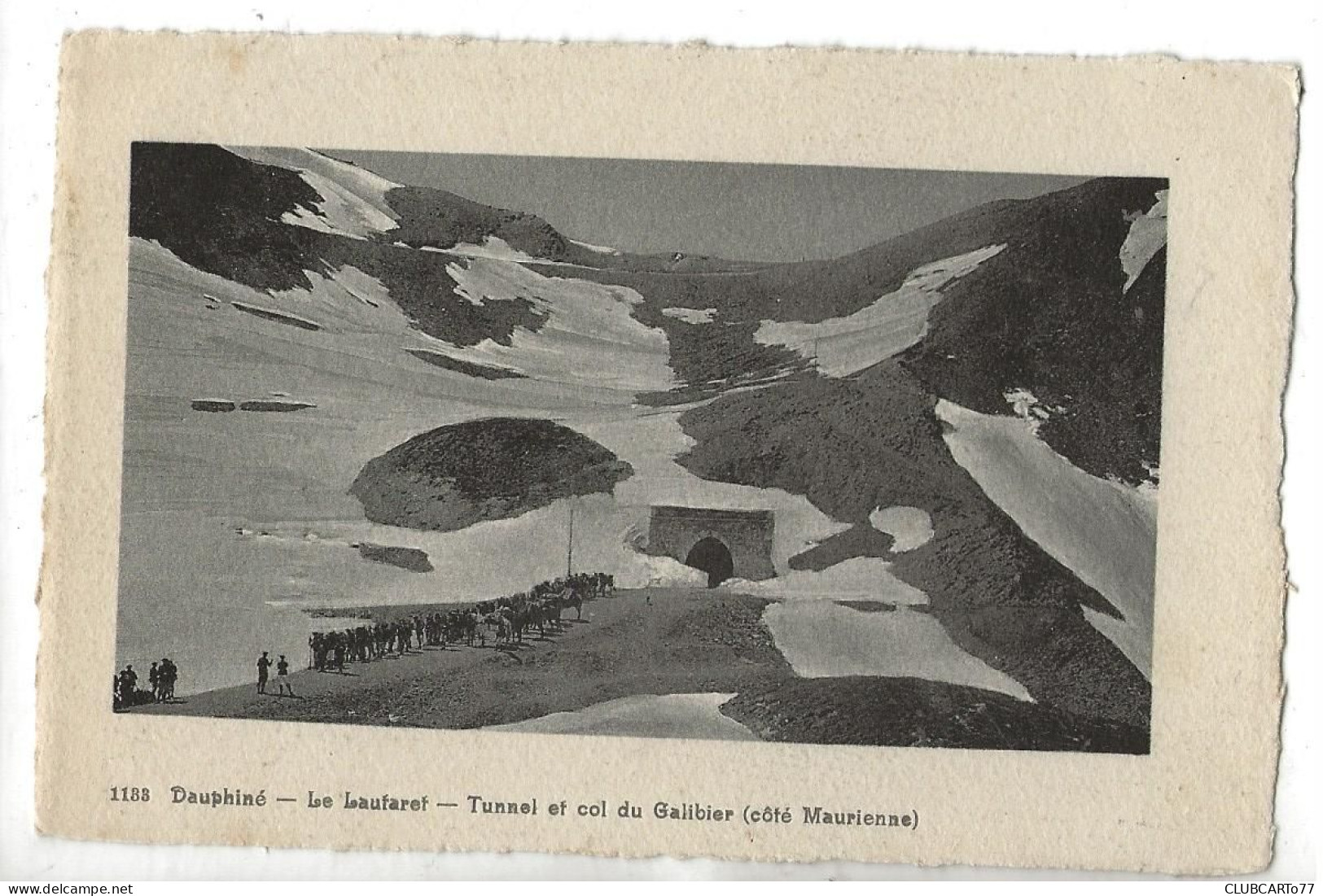 Saint Michel De Maurienne (73) : Vue Panoramique Sur Un Groupe De  Chasseurs Alpins Au Col Du Galibier En 1910 PF - Saint Michel De Maurienne