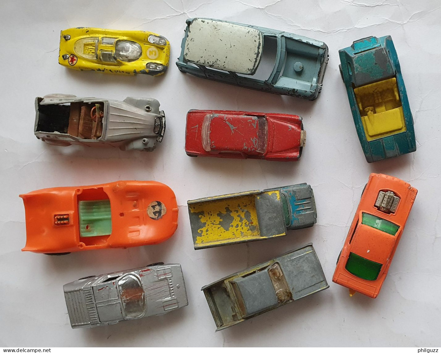 LOT De 50 PETITES VOITURES MAJORETTE HOT WHEELS ET AUTRES (2 Hélico Et 1 Avion) Majorité 1/100è 2 PHOTOS + EPAVES - Sonstige & Ohne Zuordnung