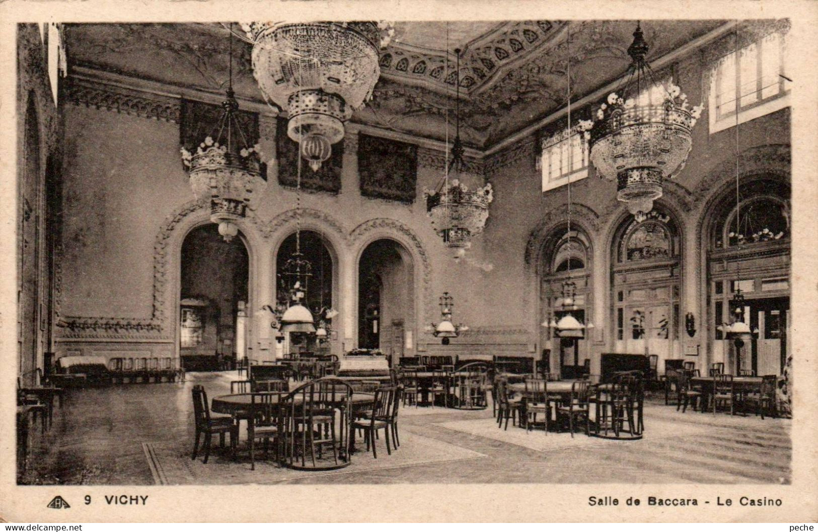 N°1464 W -cpa Vichy -salle De Baccara- Le Casino- - Casinos