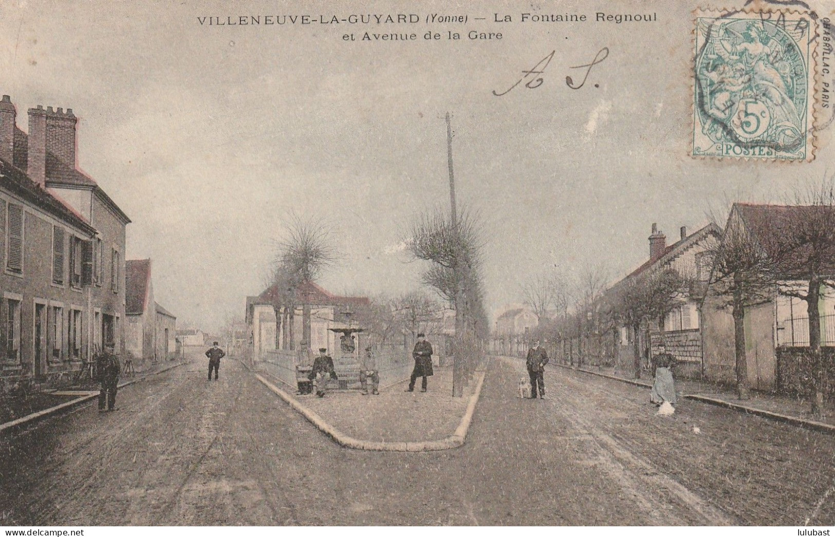 Villeneuve La Guyard : La Fontaine Regnoul. - Villeneuve-la-Guyard