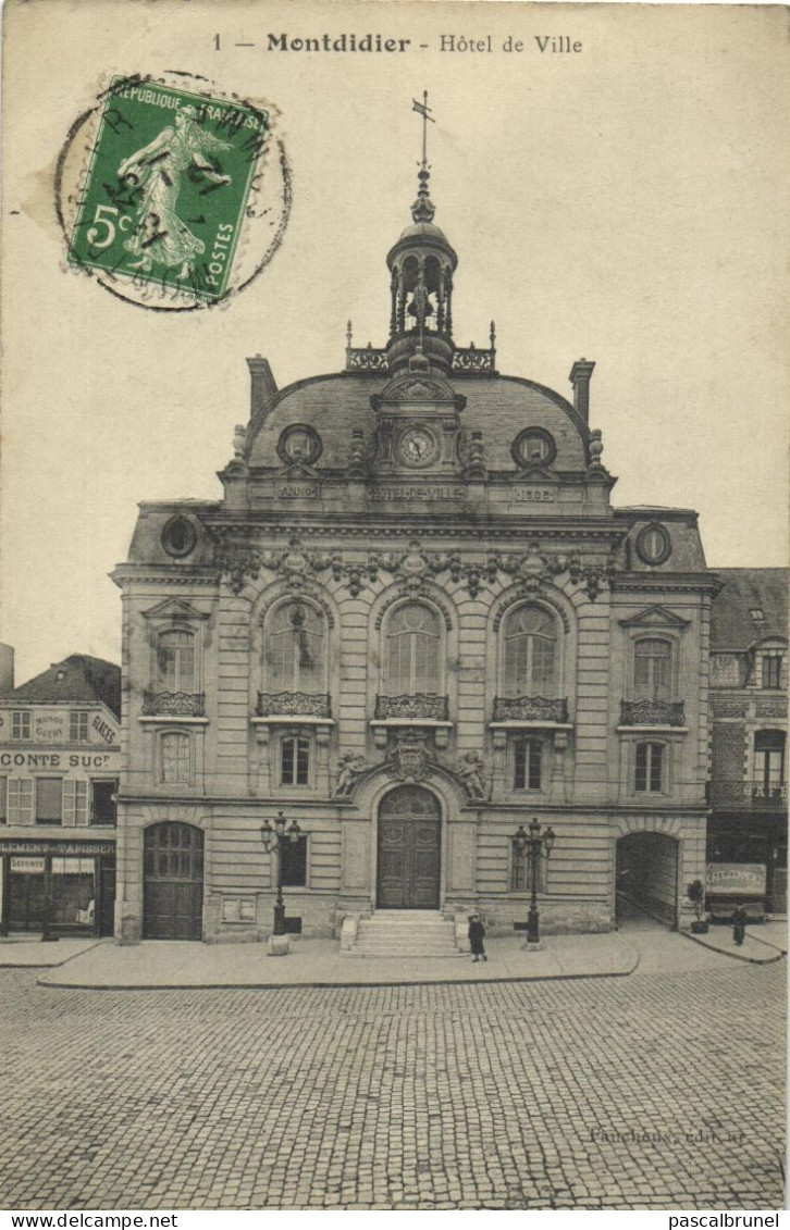 MONTDIDIER - HOTEL DE VILLE - Montdidier