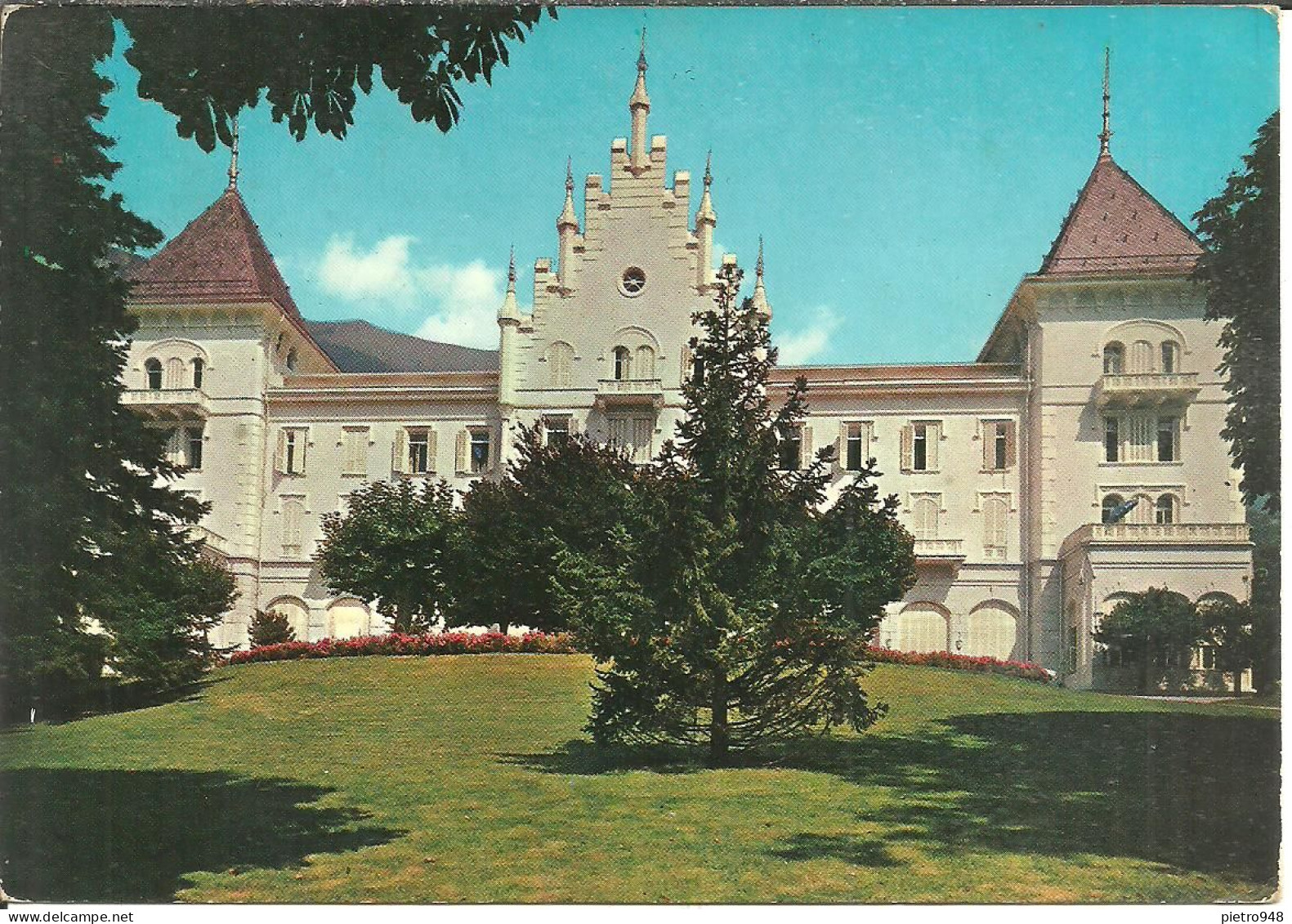 Saint Vincent (Aosta) Grand Hotel Billia, Giardino E Facciata, Billia Grand Hotel, Jardin Et Facade - Aosta