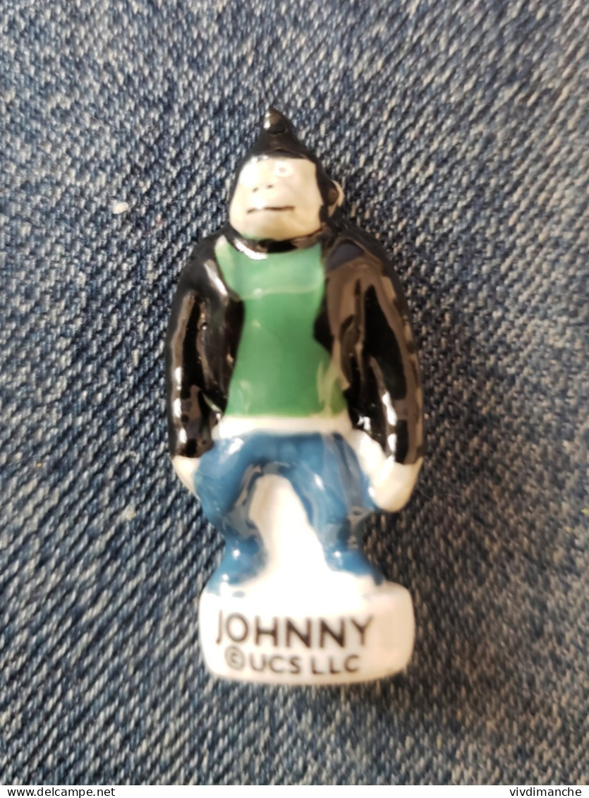 JOHNNY - TOUS EN SCENE - UCS LLC - FEVE BRILLANTE - Dibujos Animados