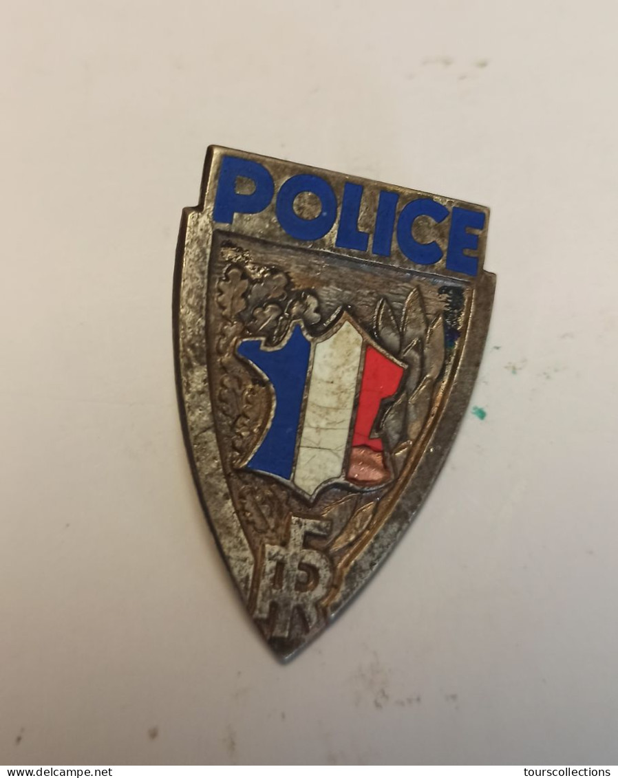 INSIGNE POLICE Ancien Insigne émaillé 40 Mm Police Fraisse Demey Paris - 40 X 25 Mm - Police & Gendarmerie