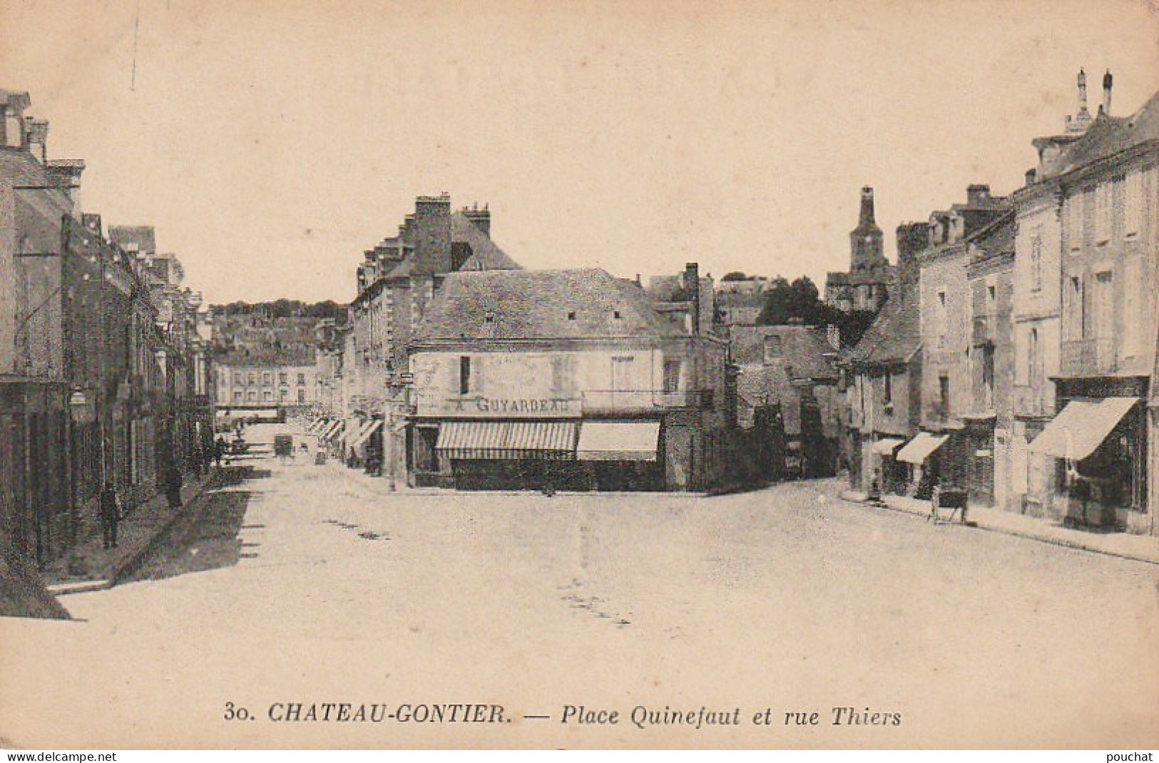 ZA 21-(53) CHATEAU GONTIER - PLACE QUINEFAUT ET RUE THIERS - COMMERCES - 2 SCANS - Chateau Gontier