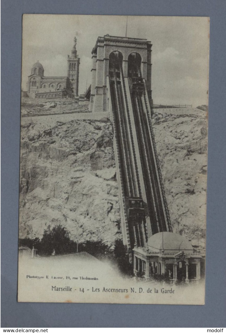 CPA - 13 - Marseille - Les Ascenseurs De N. D. De La Garde - Non Circulée - Notre-Dame De La Garde, Aufzug Und Marienfigur