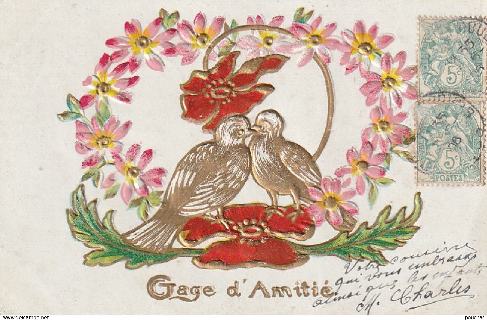 Z++ 1- " GAGE D' AMITIE " - CARTE FANTAISIE GAUFREE - COUPLE D' OISEAUX AVEC ARABESQUE DE FLEURS - DORURE - 2 SCANS - Otros & Sin Clasificación