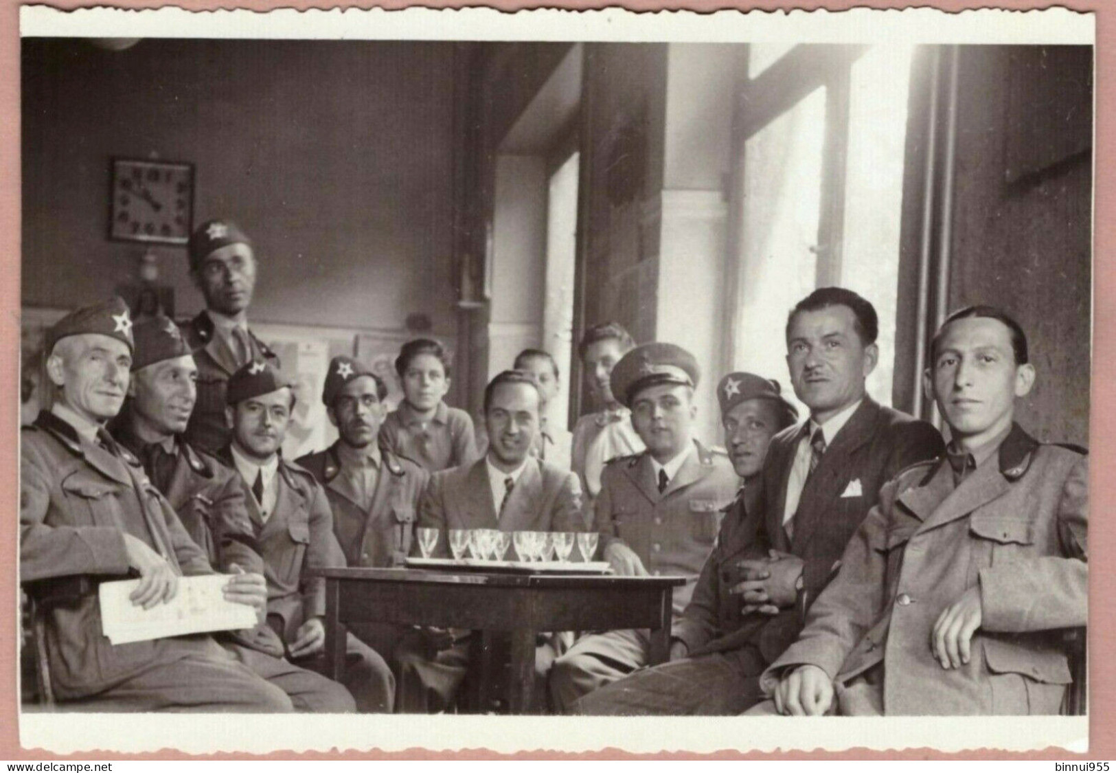 Foto/Cartolina Ricordo Gruppo Di Militari Seconda Guerra - Non Viaggiata - Oorlog 1939-45