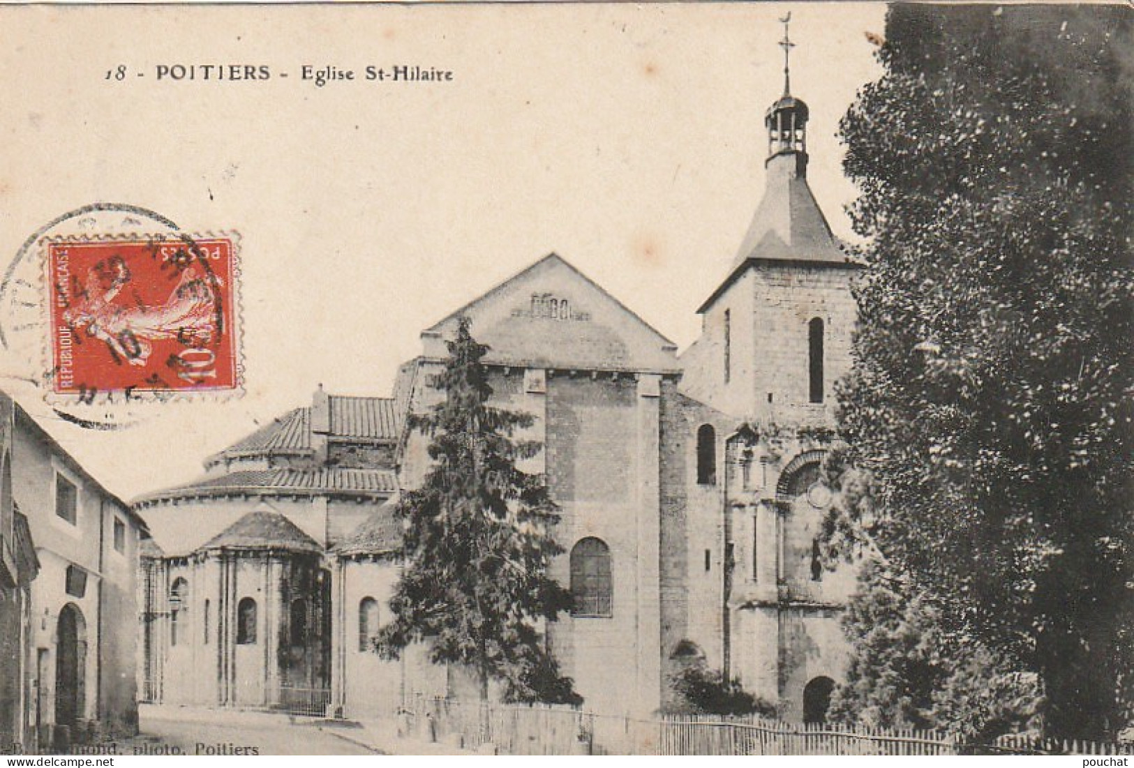 Z++ 18-(86) POITIERS - L' EGLISE ST HILAIRE - PHOTO. RAYMOND , POITIERS - 2 SCANS - Poitiers