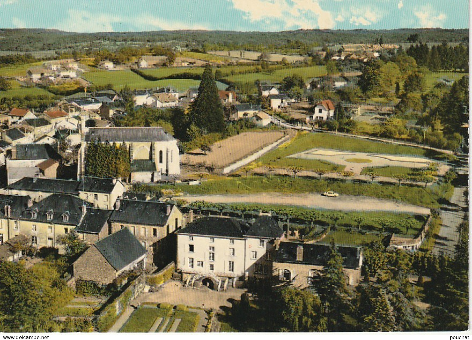 Z++ 19-(87) CHATEAUNEUF LA FORET - VUE GENERALE AERIENNE - CARTE COULEURS - 2 SCANS - Chateauneuf La Foret