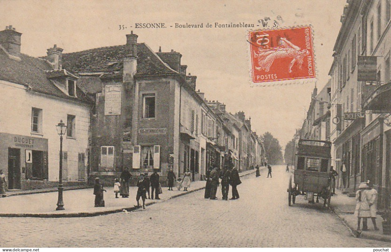 Z++ 23-(91) ESSONNE ( ESSONNES ) - BOULEVARD DE FONTAINEBLEAU - ANIMATION - COMMERCES - DUGUET CORDONNERIE - 2 SCANS - Essonnes