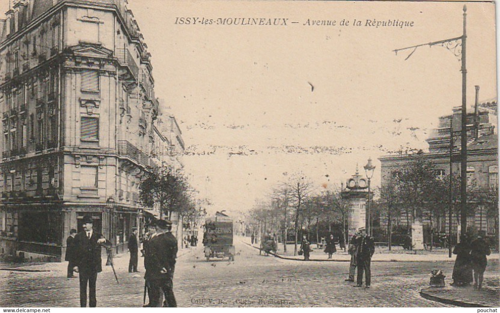 Z++ 24-(92) ISSY LES MOULINEAUX - AVENUE DE LA REPUBLIQUE - ANIMATION - VEHICULE LIVRAISON  CH. GERVAIS  - 2 SCANS - Issy Les Moulineaux