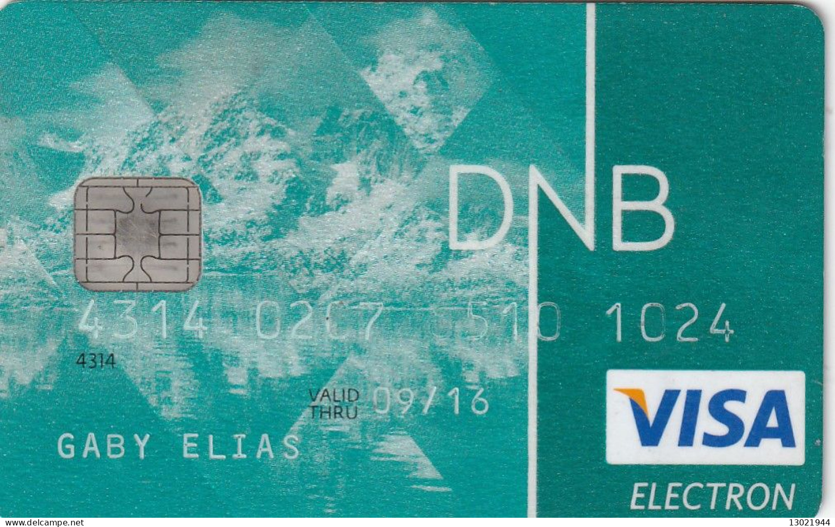 N. 3 LITUANIA BANK  CARDS - POSSIBLE SALE OF SINGLE CARDS - Krediet Kaarten (vervaldatum Min. 10 Jaar)