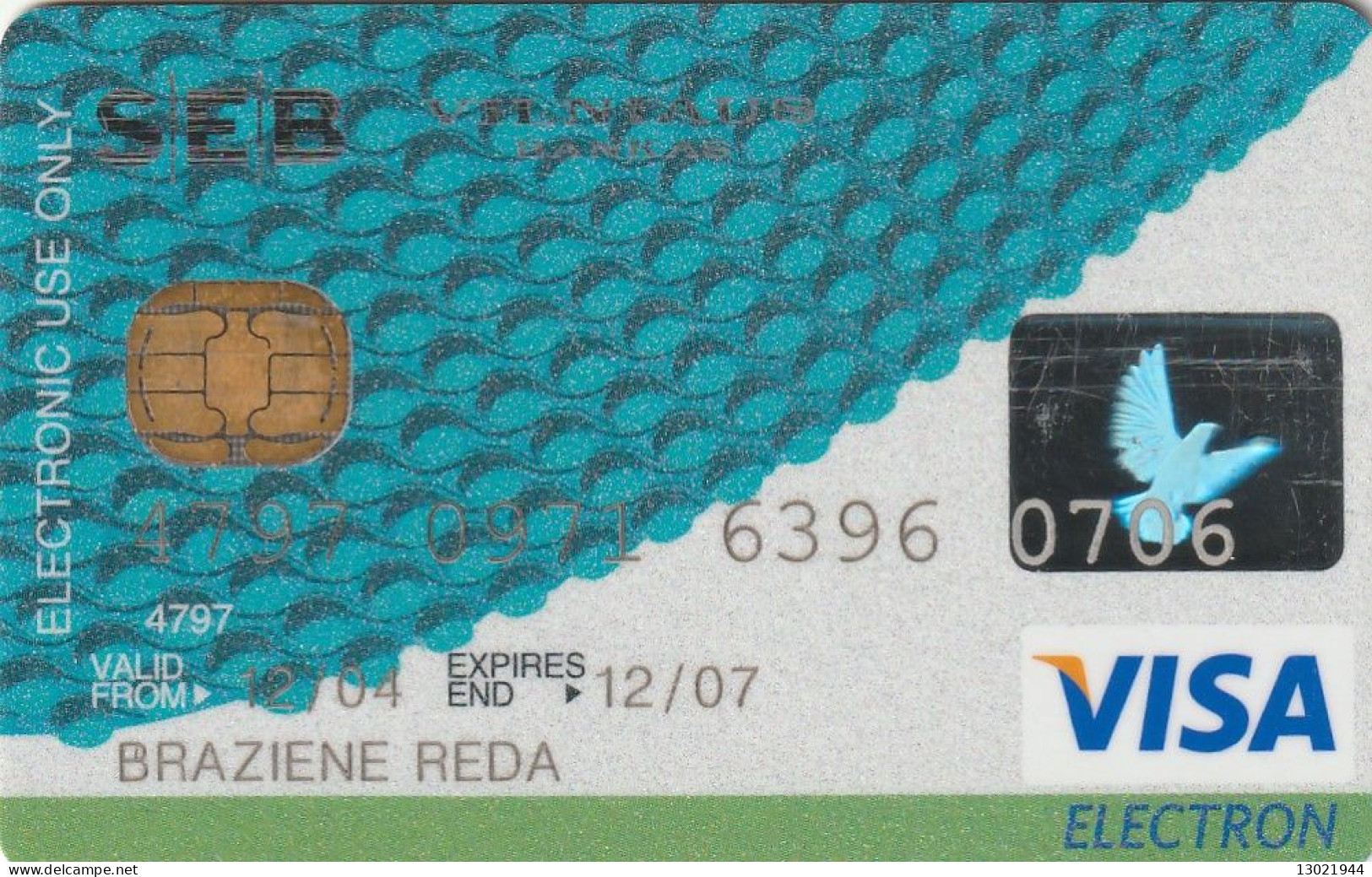 N. 3 LITUANIA BANK  CARDS - POSSIBLE SALE OF SINGLE CARDS - Carte Di Credito (scadenza Min. 10 Anni)