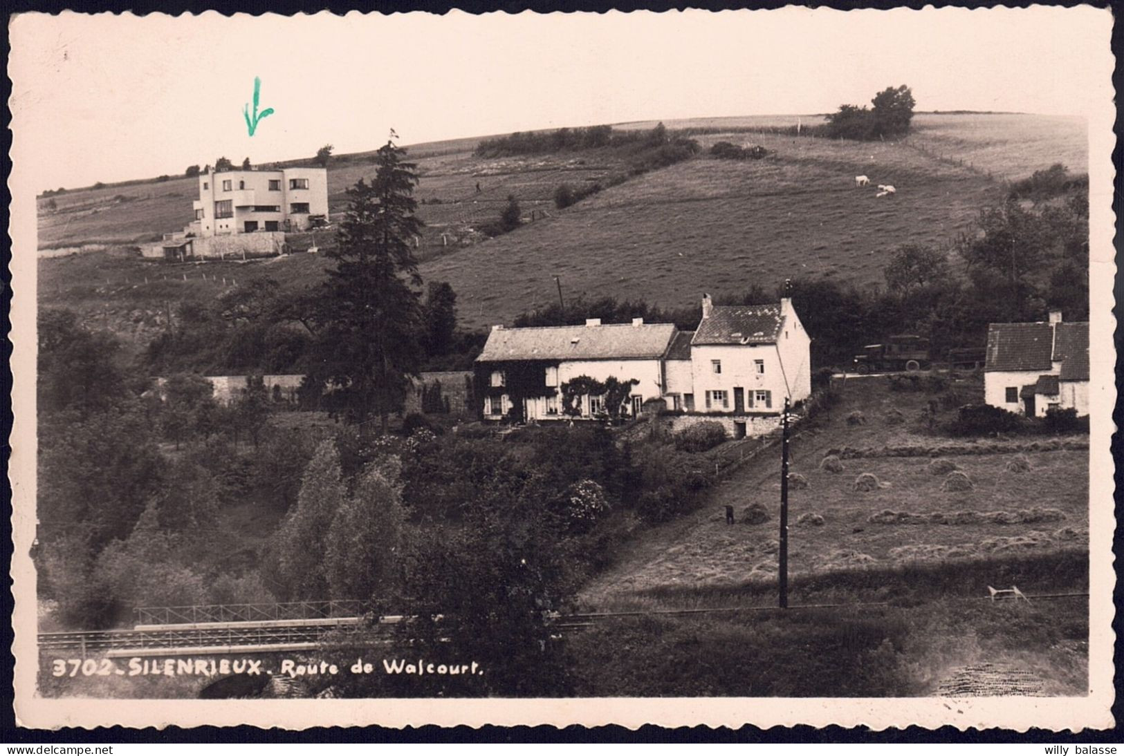 +++ Photo Carte - SILENRIEUX - Route De Walcourt - Cachet Griffe  // - Cerfontaine