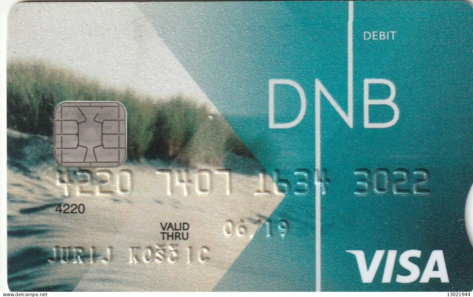 N.2 LITUANIA BANK CARDS - POSSIBLE SALE OF SINGLE CARDS - Krediet Kaarten (vervaldatum Min. 10 Jaar)