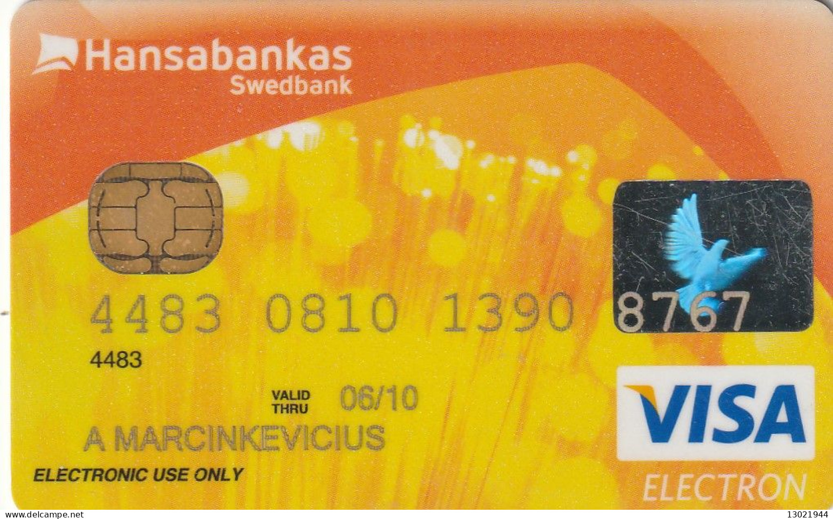 N.2 LITUANIA BANK CARDS - POSSIBLE SALE OF SINGLE CARDS - Credit Cards (Exp. Date Min. 10 Years)