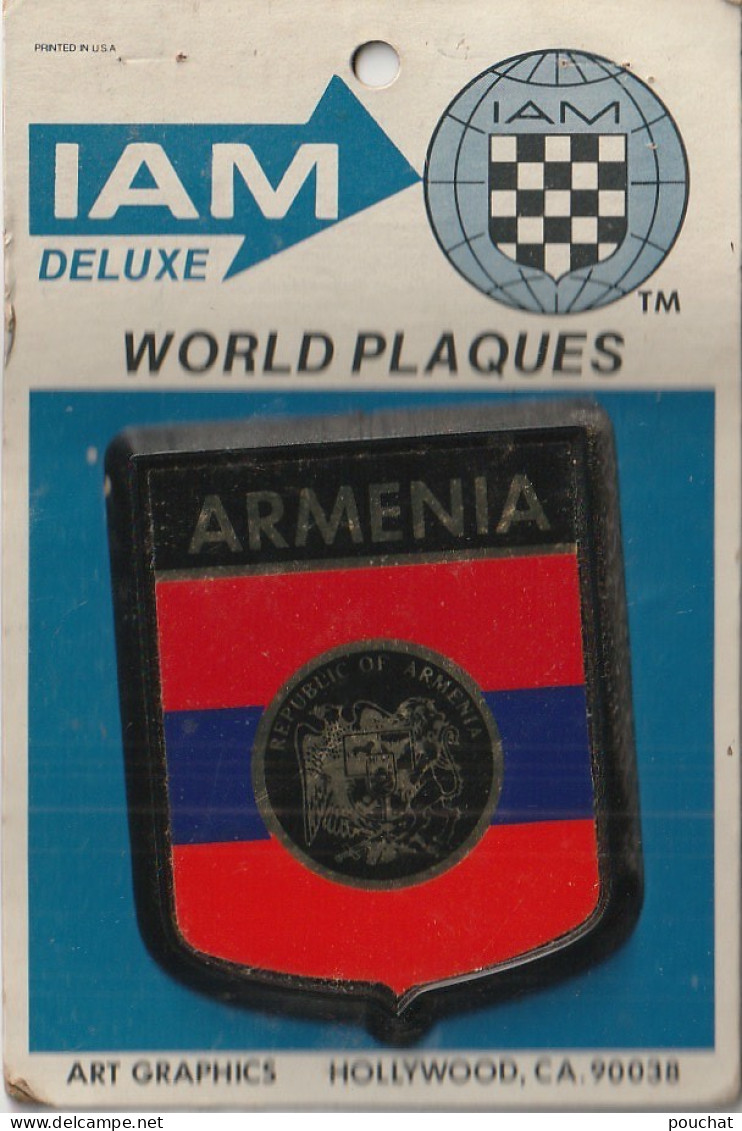 Z++ Nw- ( ARMENIA ) - WORLD PLAQUES - IAM DELUXE - PLAQUE AUTOMOBILE ADHESIVE SUR SUPPORT CARTONNE - Transports