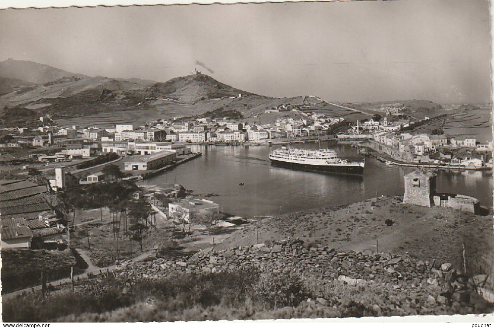 Z+ Nw 32-(66) PORT VENDRES - VUE GENERALE AVEC DEPART DU PAQUEBOT - 2 SCANS - Port Vendres