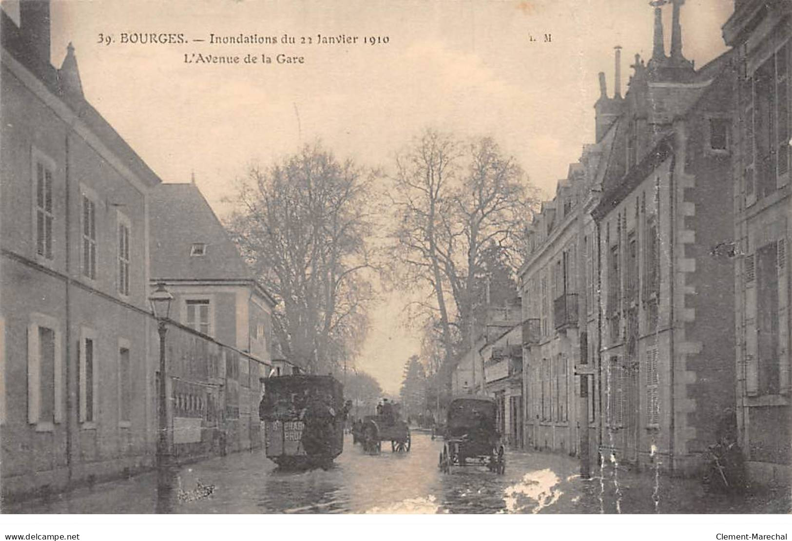 BOURGES - Inondations 1910 - L'Avenue De La Gare - état - Bourges