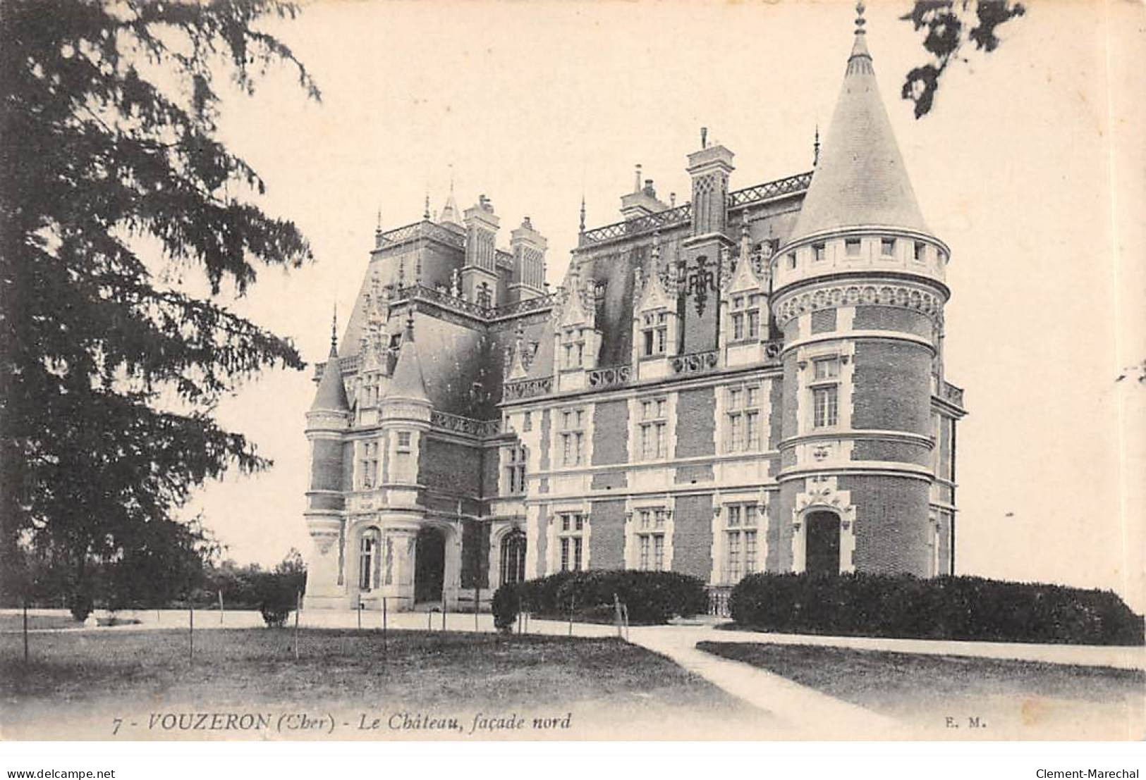 VOUZERON - Le Château - Très Bon état - Vouzeron