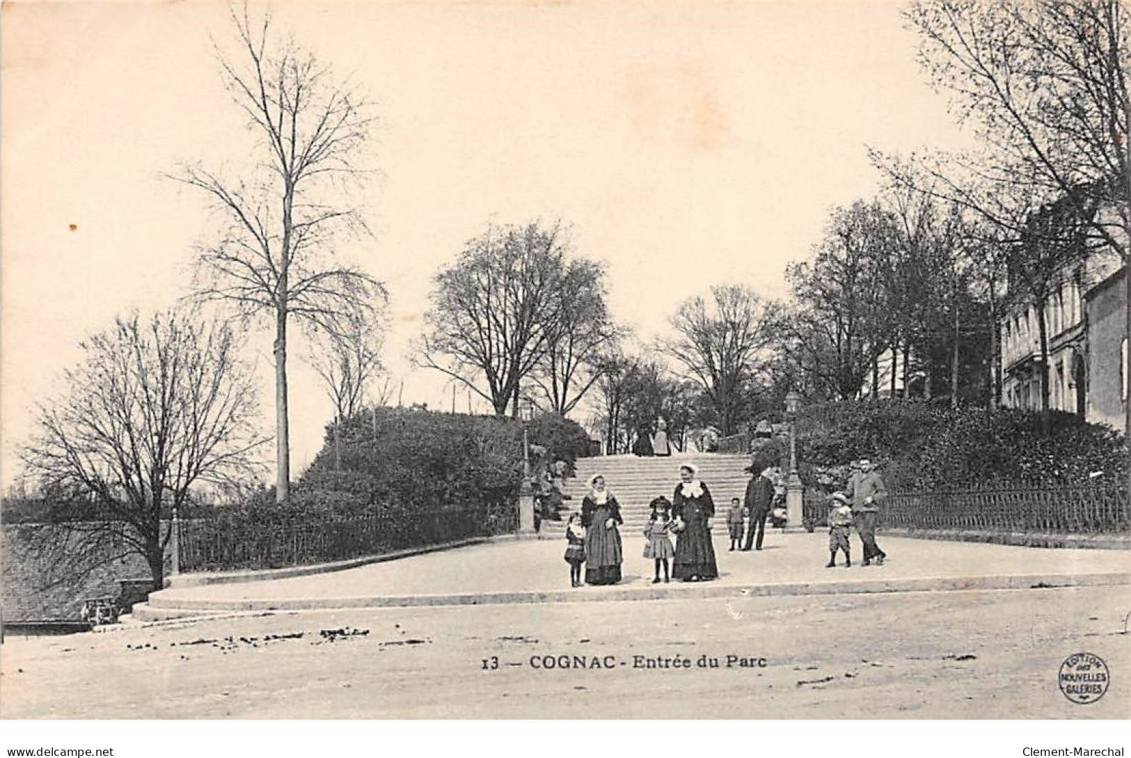 COGNAC - Entrée Du Parc - Très Bon état - Cognac