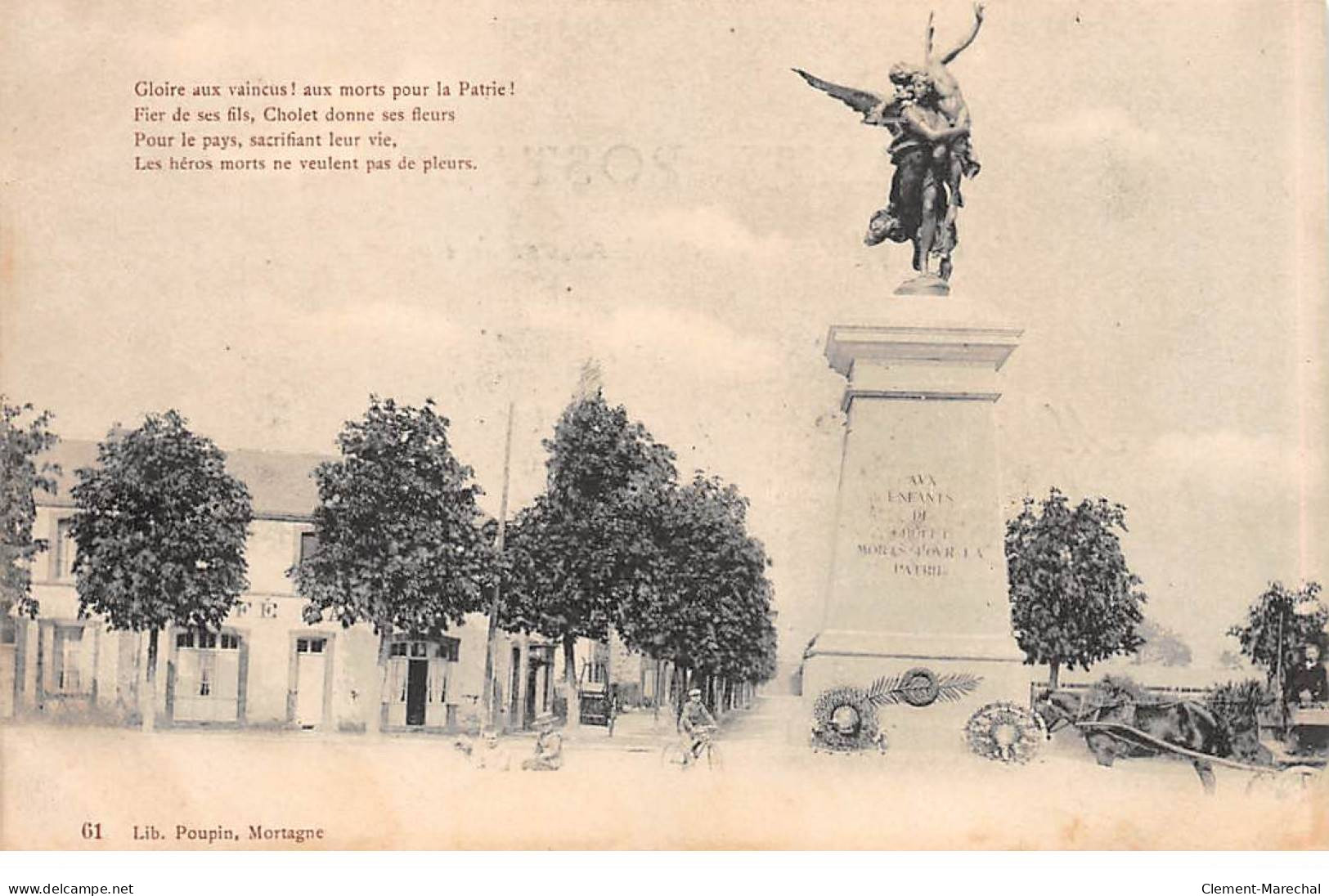 CHOLET - Monument Aux Morts - Très Bon état - Cholet