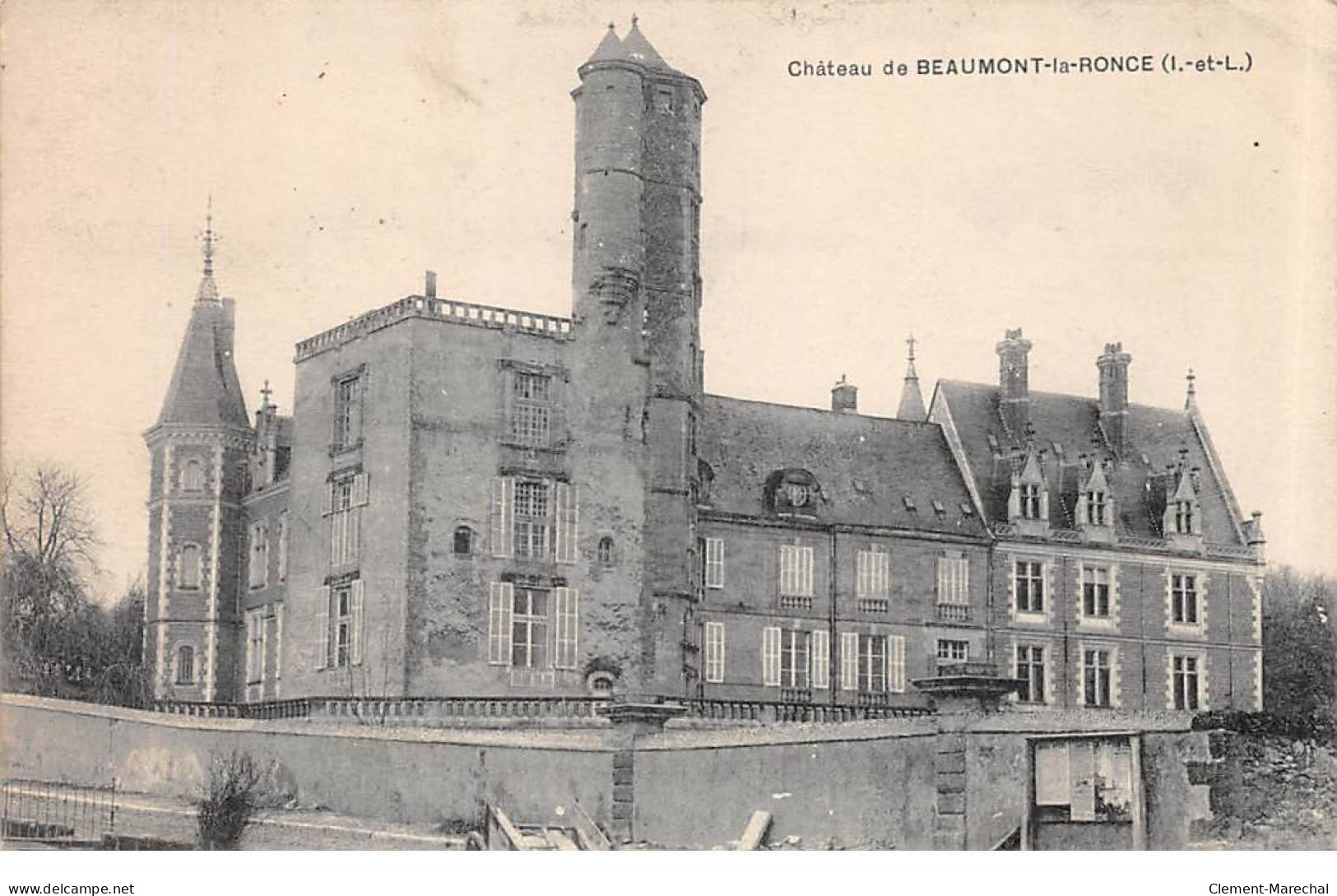 Château De BEAUMONT LA RONCE - Très Bon état - Beaumont-la-Ronce
