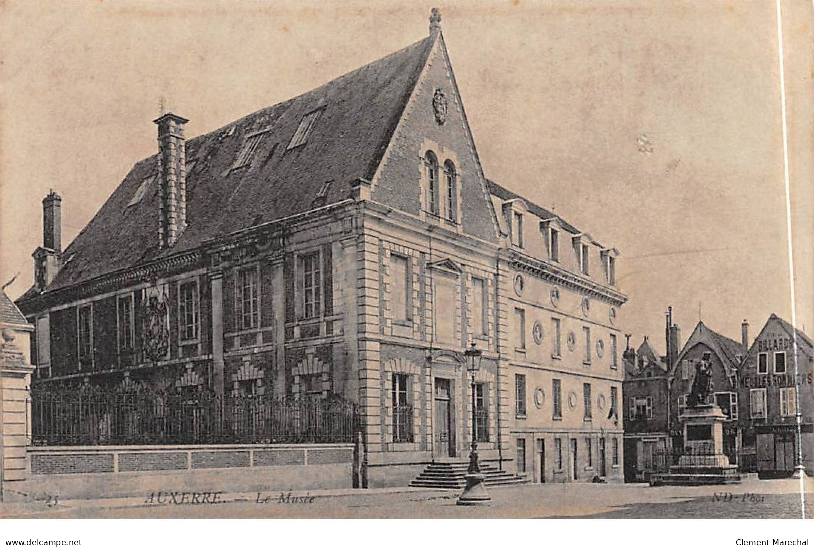 AUXERRE - La Mairie - Très Bon état - Auxerre