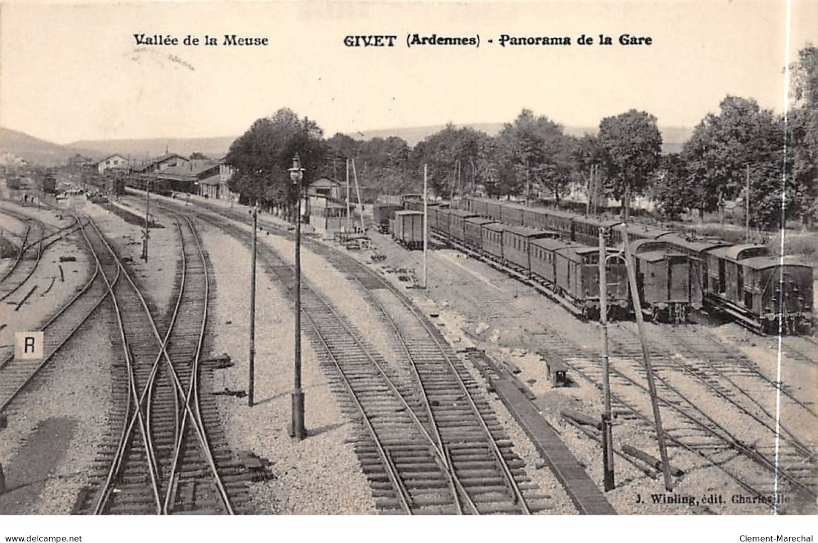 GIVET - Panorama De La Gare - Très Bon état - Givet