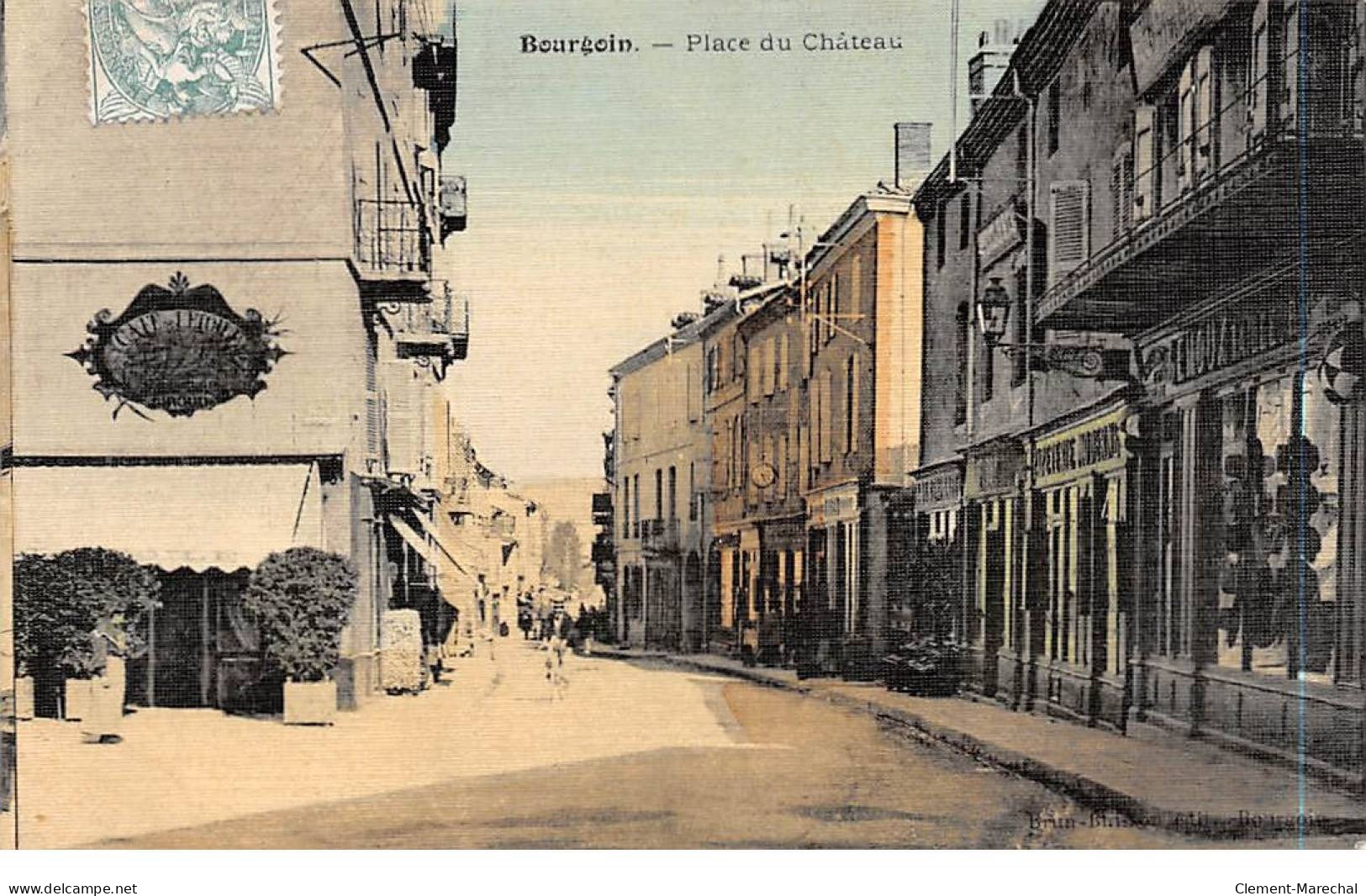 BOURGOIN - Place Du Château - Très Bon état - Bourgoin