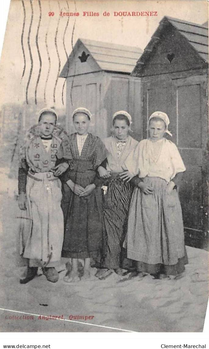 Jeunes Filles De DOUARNENEZ - Très Bon état - Douarnenez