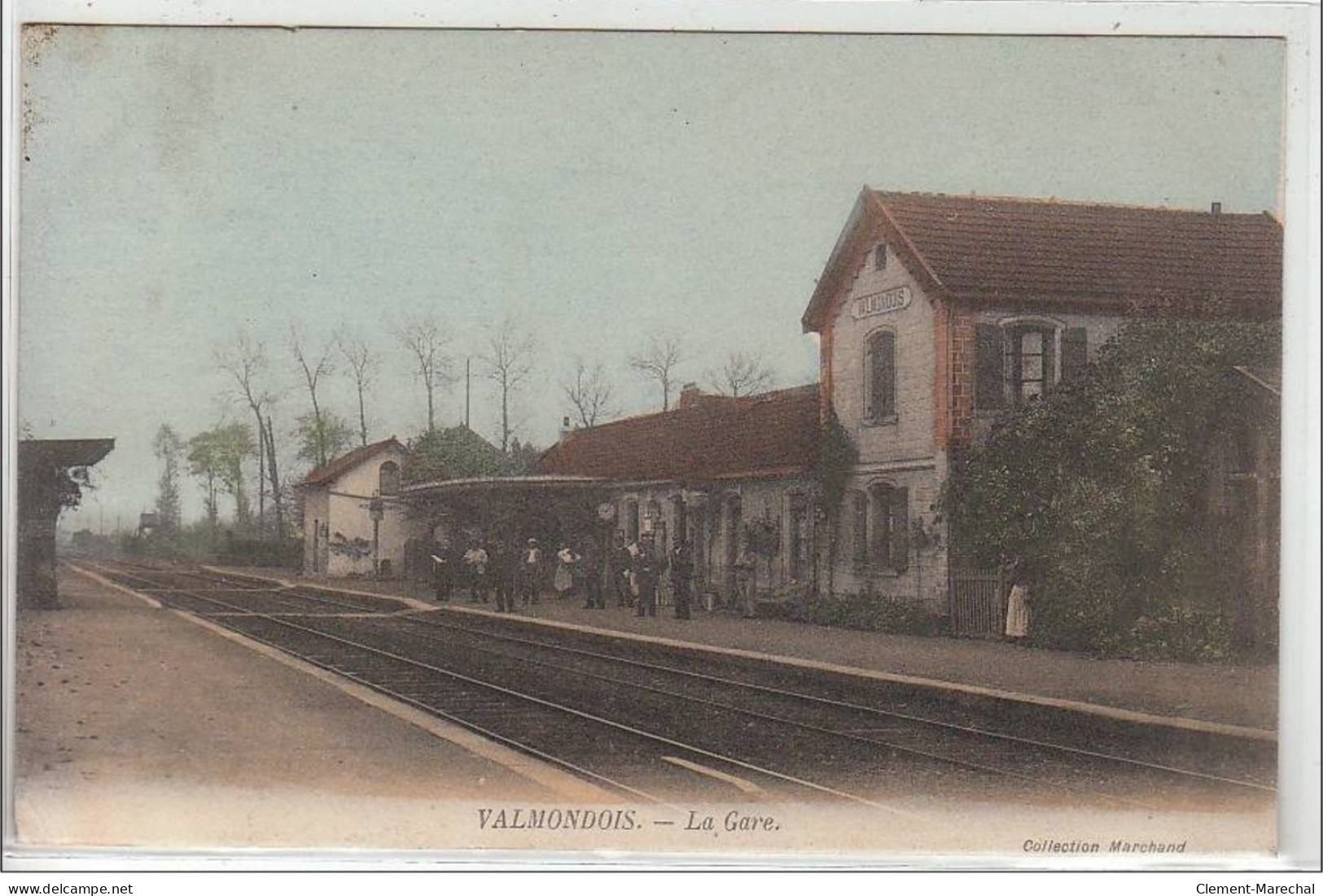 VALMONDOIS : La Gare -  Très Bon état - Valmondois